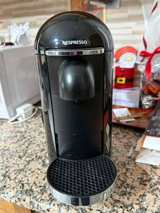 Macchina Caffè Nespresso Nera