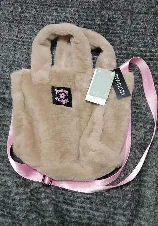 Bolso peluche H&M beige con correa rosa