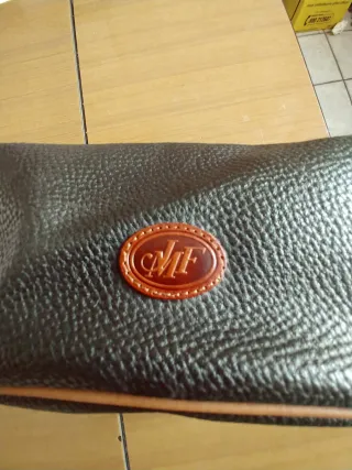 Pochette porta trucchi in pelle nera