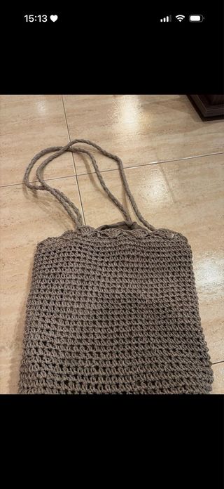 Bolso de esparto gris