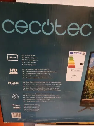 Televisor 32 nuevo + Soporte pared en Toledo