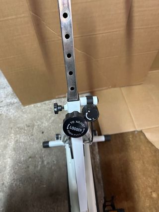 Bici Estática Airis Fitness. A recoger en Burgos