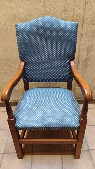 Poltrona Vintage in Legno Massello con Rivestimento Jacquard