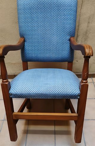 Poltrona Vintage in Legno Massello con Rivestimento Jacquard