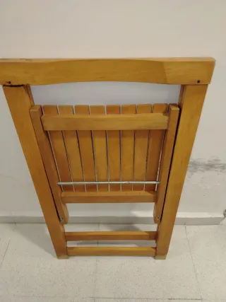 Silla plegable de madera