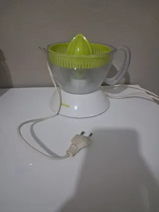 Spremiagrumi elettrico