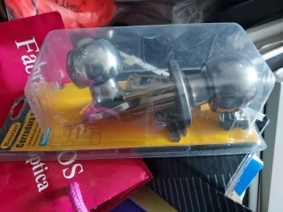 Cerradura de puerta nueva