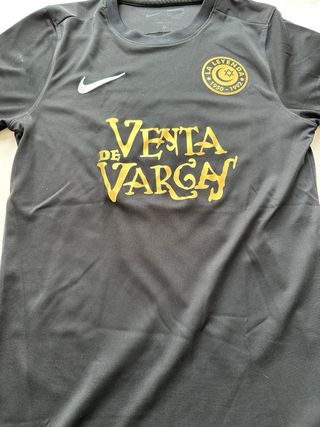 Camiseta Nike Negra Edición Limitada