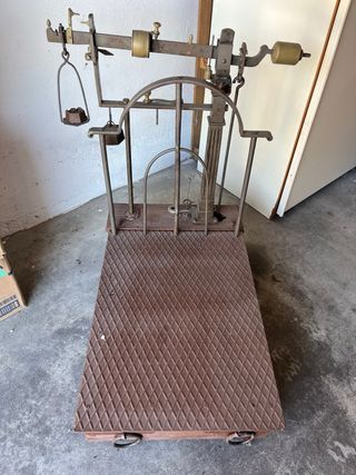 Bilancia d'epoca restaurata