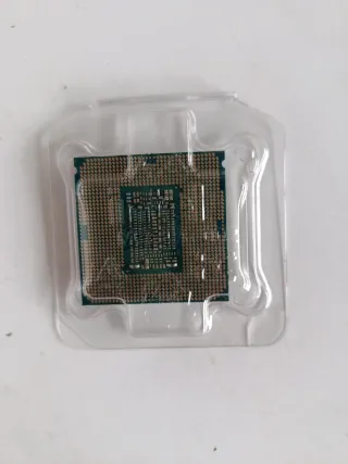 Procesador Intel Core i5 8400 + Disipador.