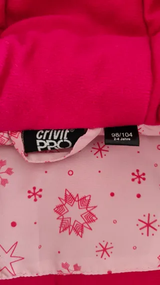 Conjunto de esquí para niña rosa.