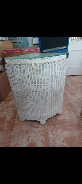 Tavolino angolo vimini e cristallo