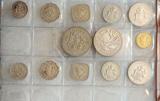 Monete Barbados e Bahamas