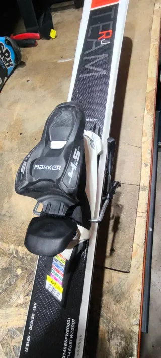 Esquís Nórdica Team R-1 140cm