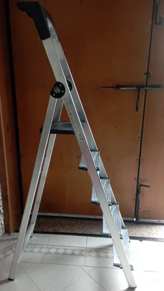 Escalera Plegable Aluminio