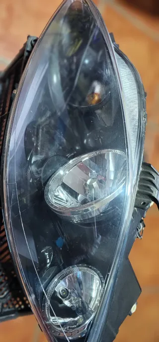 Faro Seat Leon 1P Izquierdo