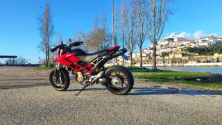 Ducati Hypermotard 1100 S