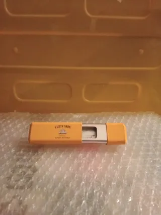 Cenicero portátil o de camping y mechero