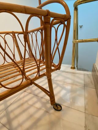 Cuna de bambú con ruedas epoca de los 90