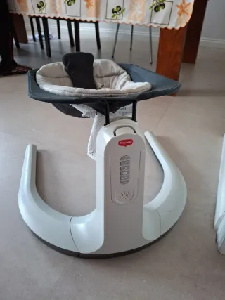 Hamaca balancín bebé tiny love