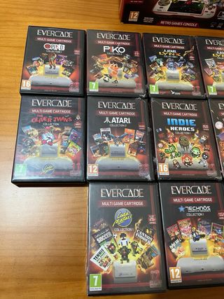 Consola Evercade Premium Pack + 16 Juegos
