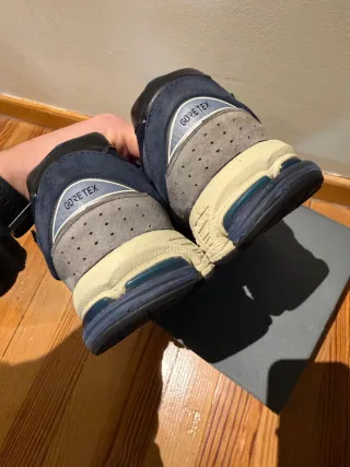 New Balance 2002R Gore-Tex Azul/Gris