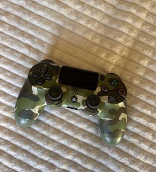 PS4 Pro 1TB Sony con mando