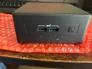 Intel NUC11TNHi3 Mini PC Windows 11