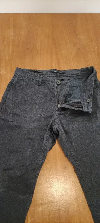 Pantalón chino azul marino