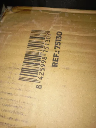 Mesa plegable blanca y gris