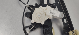 ELEVALUNAS DELANTERO DERECHO FORD FOCUS LIM. 1.0