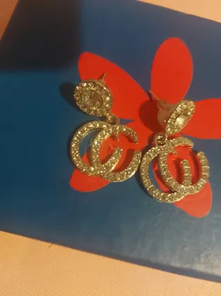 Pendientes fiesta estilo Chanel