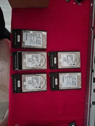 Discos SAS 600GB 2.5 Fujitsu