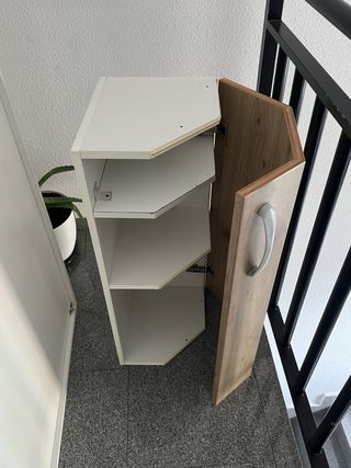 Mueble de cocina con puertas de cristal