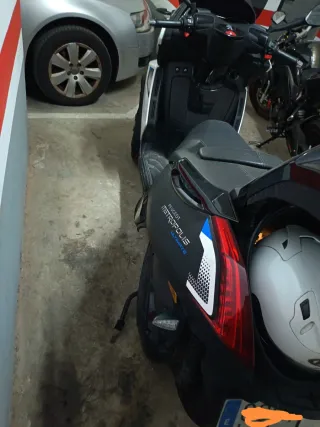 Peugeot Metropolis 400i Maxiscooter