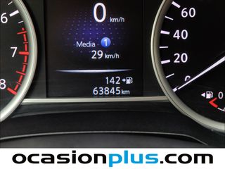 Nissan Micra 1.0 G Acenta 52 kW (71 CV)