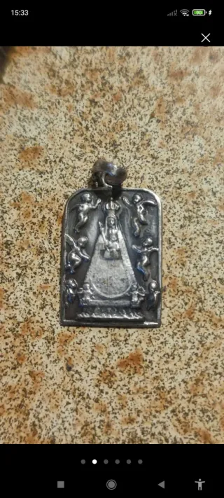 Medalla antigua religiosa