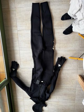 Traje de neopreno