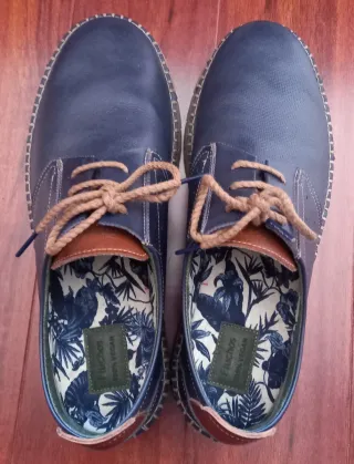 Zapatos Fluchos Piel Azul Marrón