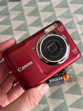 Cámara Digital Canon PowerShot A800 Roja