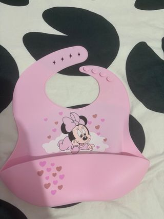 Babero silicona Minnie Mouse rosa