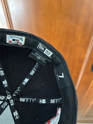 Gorra New Era Negra con Llamas