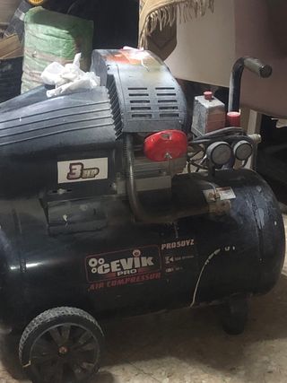 Compresor de aire Cevik Pro 3HP 50L