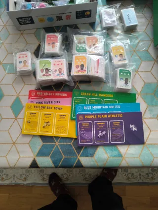 Juego de mesa Superclub + expansiones