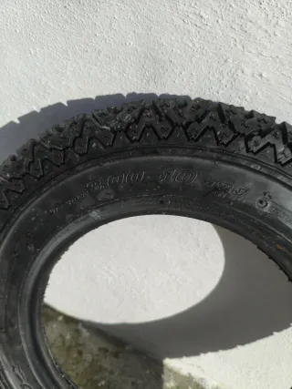 Neumáticos Vespa marca Duro 75 cc