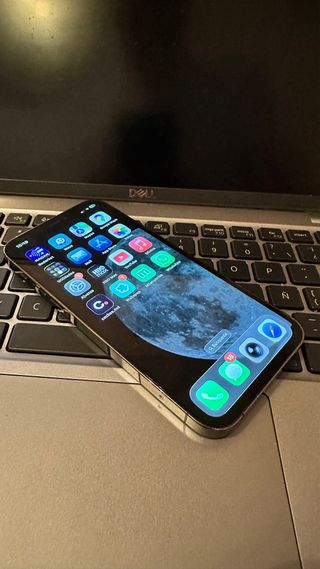 iPhone 12 Pro Negro Espacial