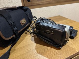 Videocámara Canon UC7000 Video8