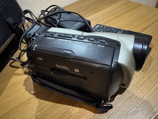 Videocámara Canon UC7000 Video8