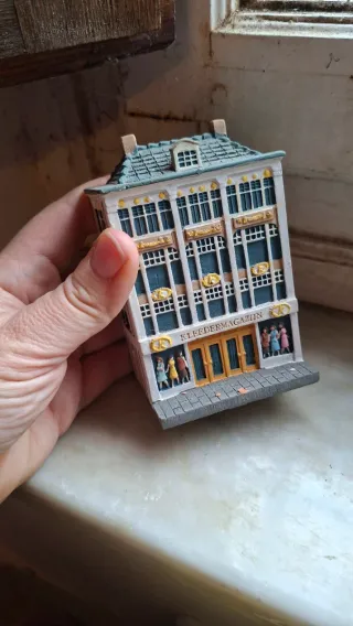 Miniatura palazzo KLEEDERMAGAZIJN