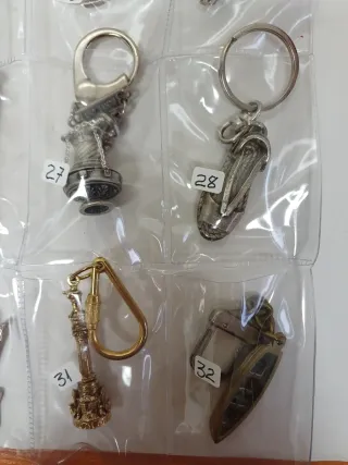 Lote de 16 llaveros coleccionables